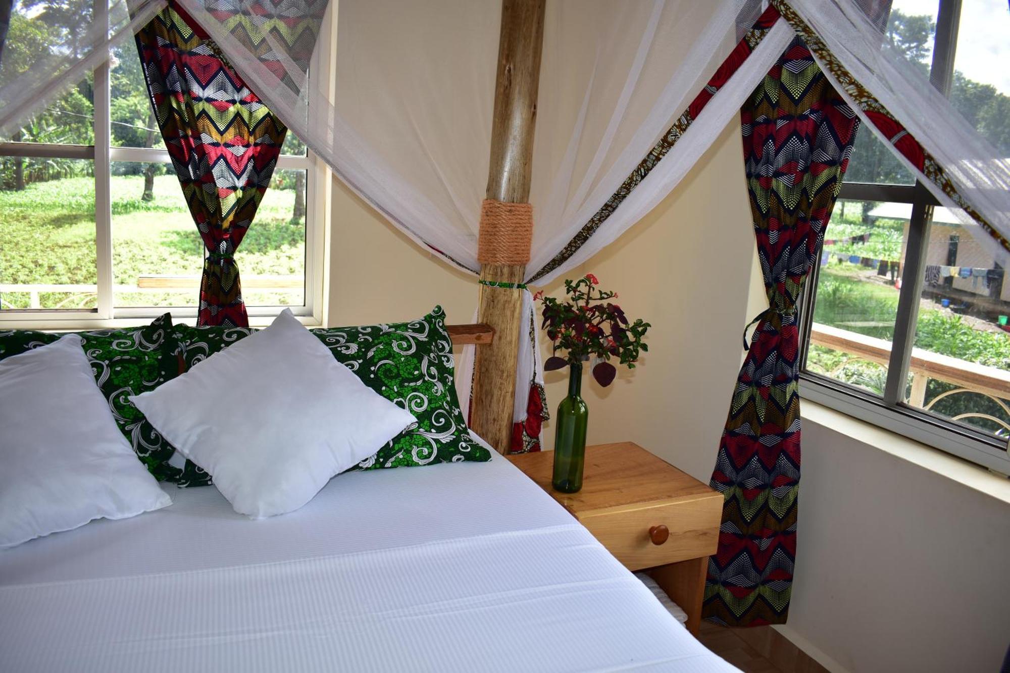 Kilimanjaro Accommodation Msaranga ภายนอก รูปภาพ